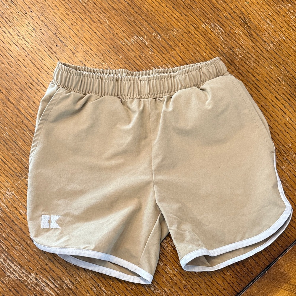 Courtside Kids 5/6 boys shorts